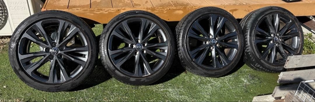 ☆プリウス☆カローラツーリング☆ブラックアルミ☆215/45R17☆4本