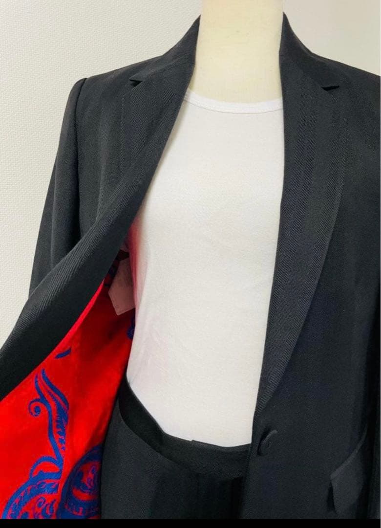 最終価格 VIKTOR&ROLF ペイズリー裏地黒スーツ 9号 - メルカリ