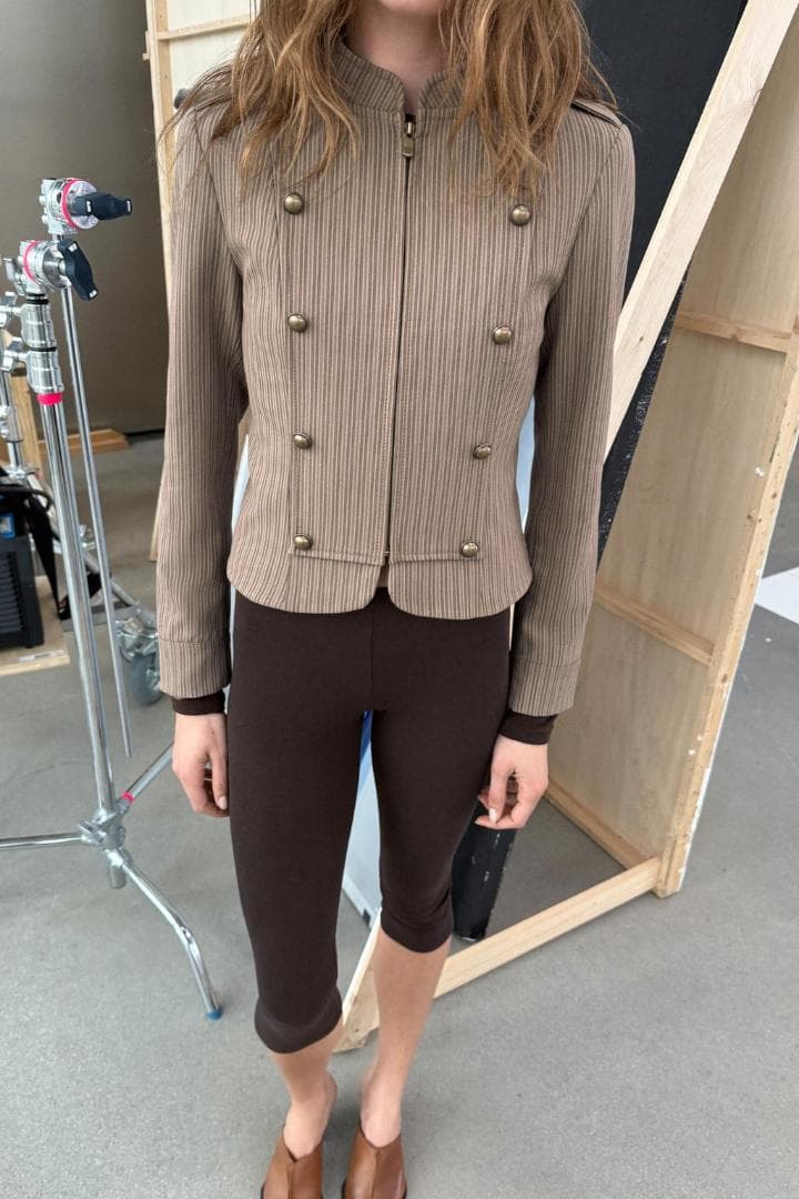 ZARA】 ストライプ柄フィットブレザー M ストライプ柄ダブルブレスト