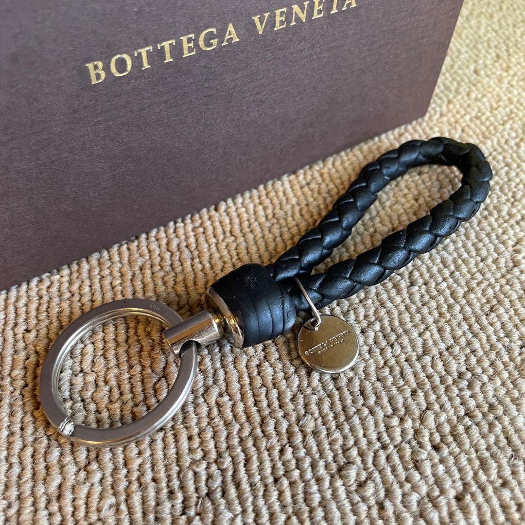 正規品⭐️美品⭐️BOTTEGA VENETA 男女兼用　キーリング　ブラック ボッテガ キーリング ボッテガヴェネタ メンズ レディース ブラック 黒