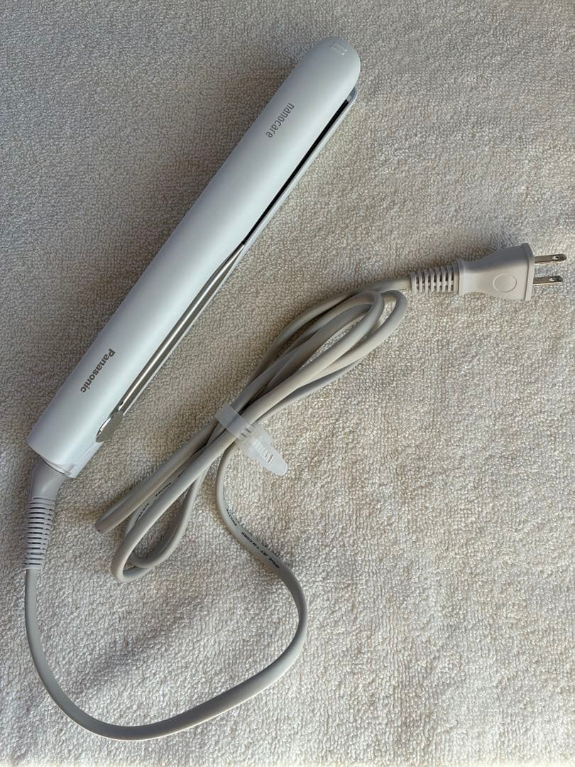 Panasonic ストレートアイロン　白　EH-HS0J ストレートアイロン nanocare（ナノケア） 白 EH-HS0J-W [交流（コード