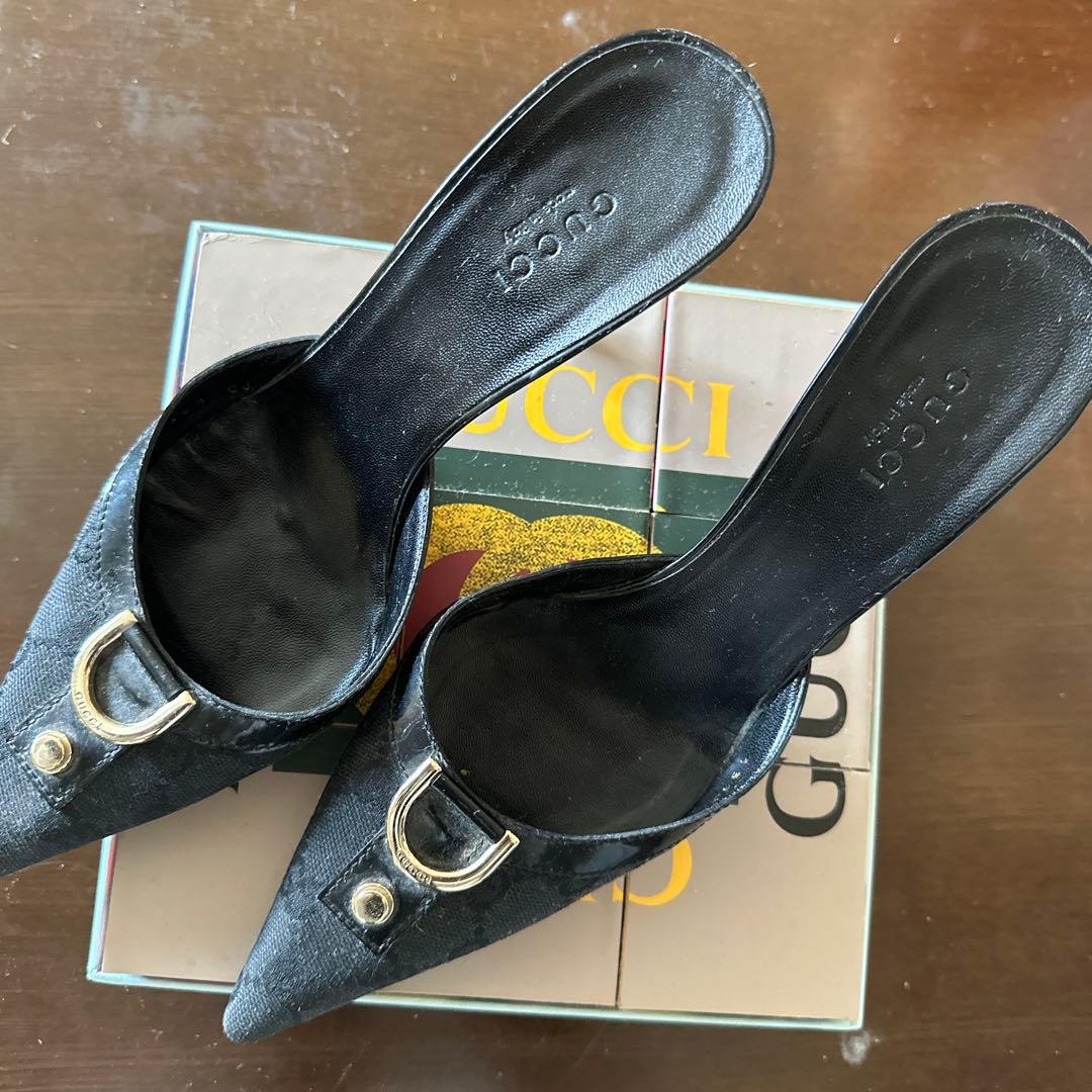 GUCCI ブラック ポインテッドトゥ ミュール 中古・古着通販】GUCCI (グッチ) ホースビットレザーミュール ブラック