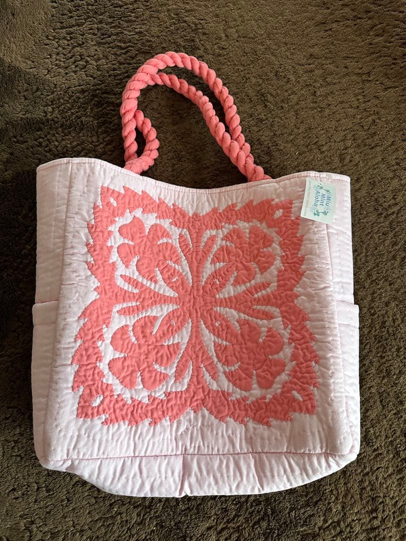 I*e様 【新品未使用】MiuMintAloha ミウミントアロハ　ハワイアンキ アロハ〜🤙 ミウミントアロハ製作の可愛い ハワイアンドレスです