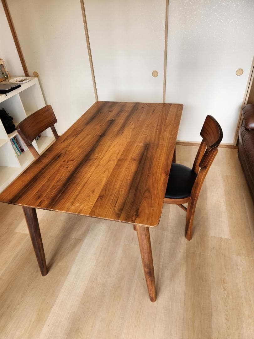 引き取り限定兵庫県西宮市】木製ダイニングテーブルと椅子2脚セット