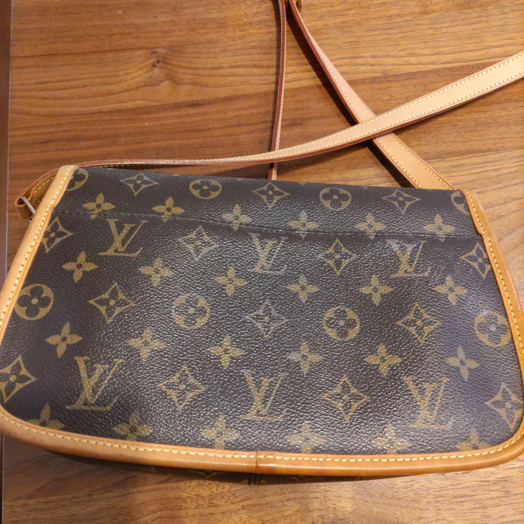 ルイヴィトン モノグラム ショルダーバッグ ソローニュ 廃盤品 斜め