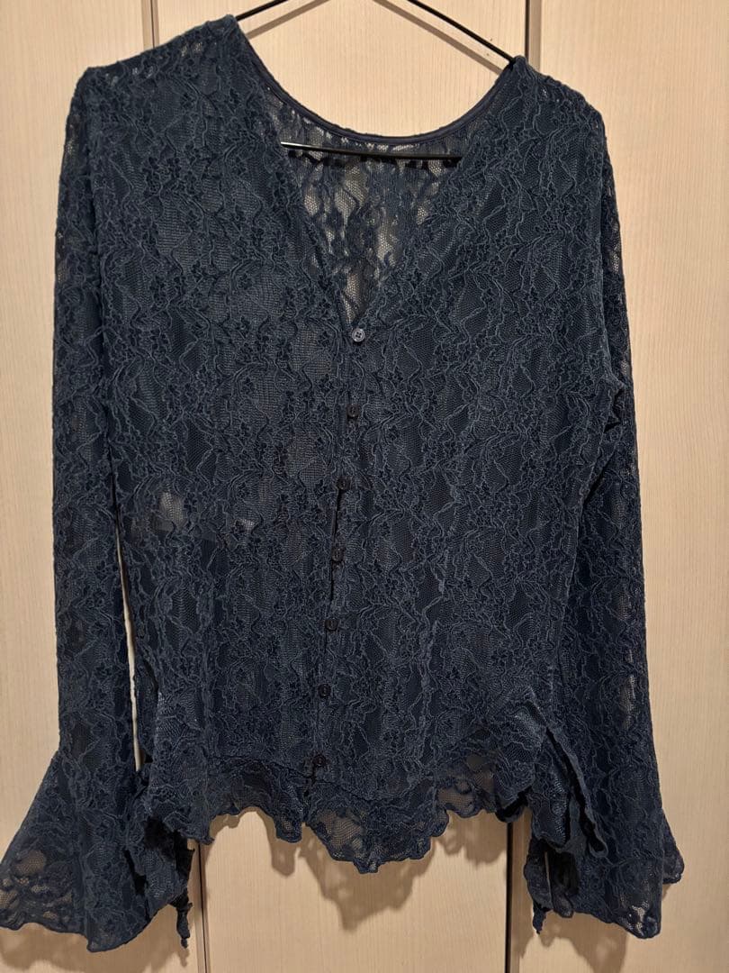 Ameri UND 2WAY CUT LACE FRILL TOP - メルカリ