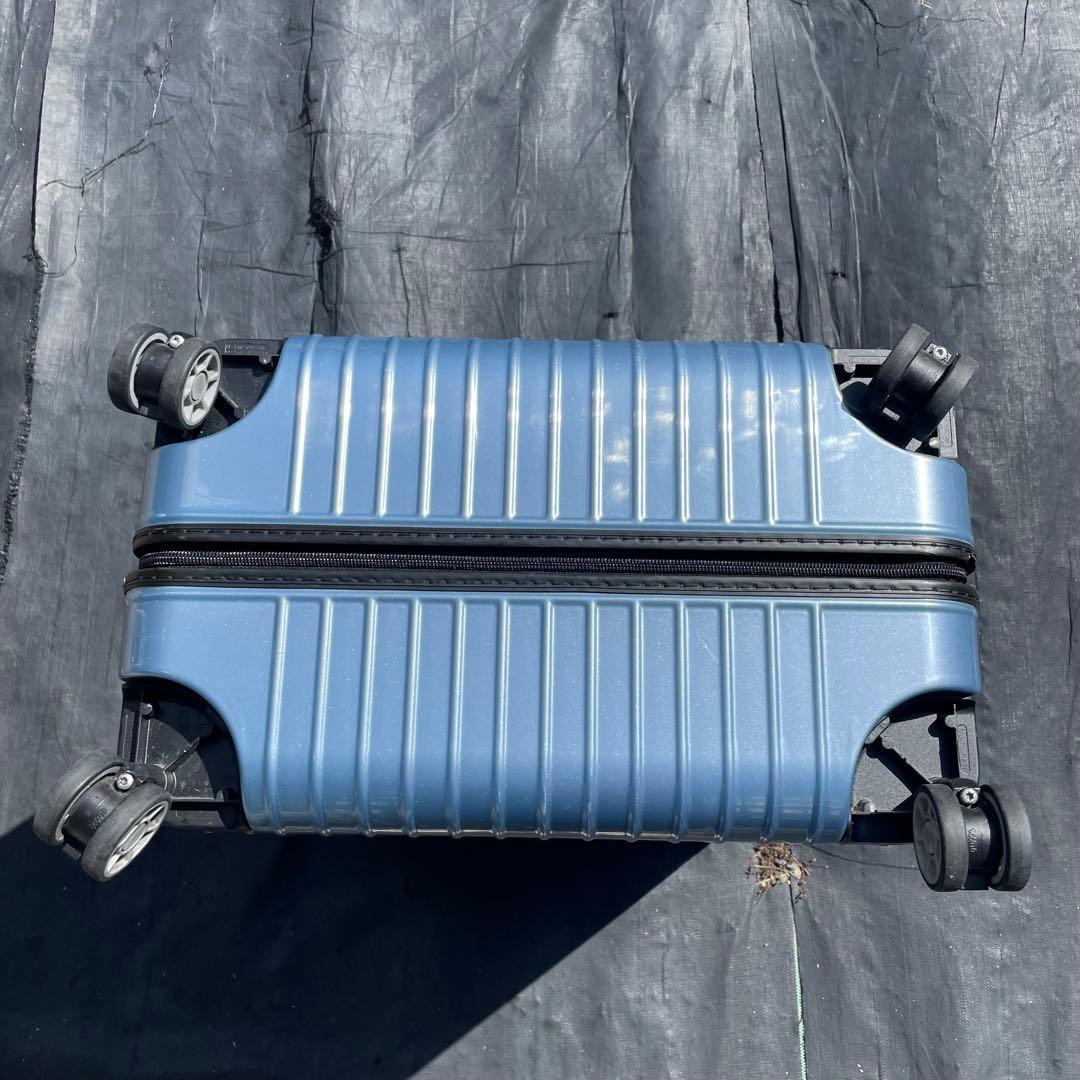 希少！リモワ サルサエアー 820.70 80L 4輪 アイスブルー - メルカリ