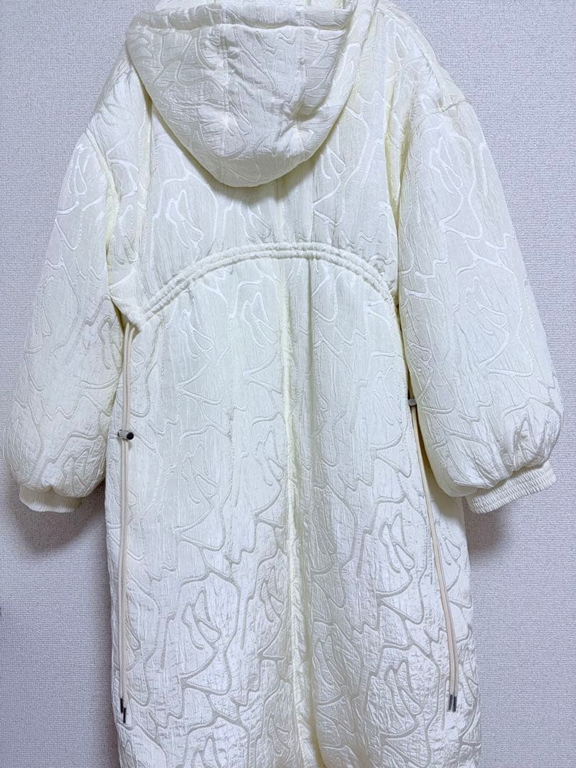 か*め様 TODAYFUL Jacquard Down Coat ジャガードダウ - メルカリ