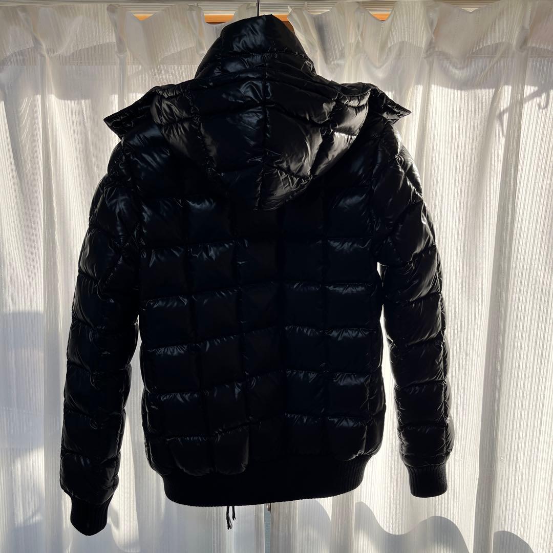 LEON誌 AKM×DUVETICA コラボダウンジャケット 定価13万円 - メルカリ