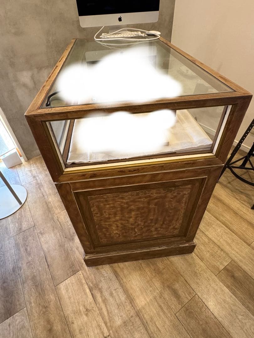 m*c様 アンティーク ヴィンテージガラスディスプレイキャビネット