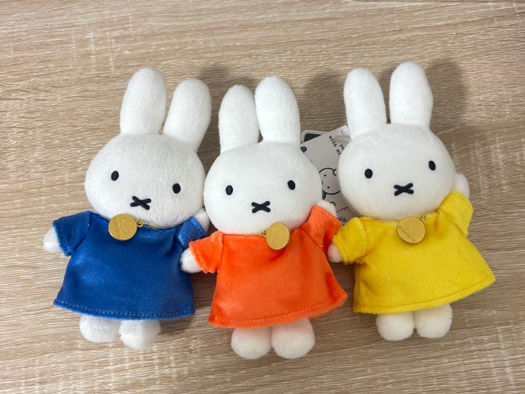 ミッフィー展 miffy 70周年 マスコット 3色セット - メルカリ