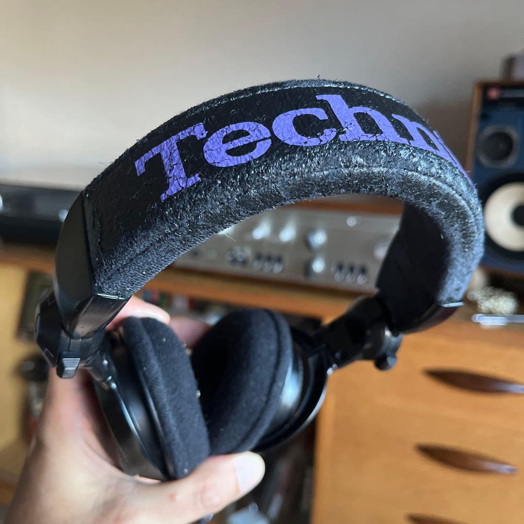 Technics（テクニクス）RP-DJ1200 ヘッドホン 生産完了モデル テクニクス、DJモニタリングヘッドホンのスタンダードモデル「EAH
