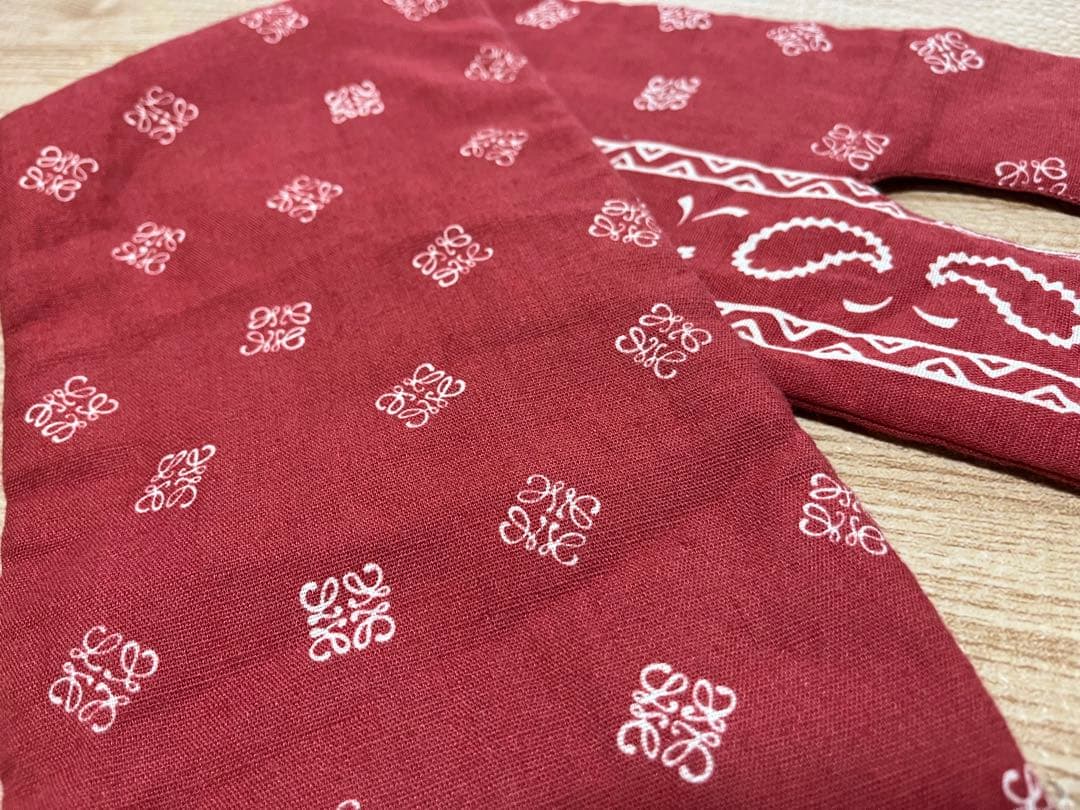 美品 メンズ LOEWE (ロエベ ) ペイズリー風バンダナ柄ストール - メルカリ