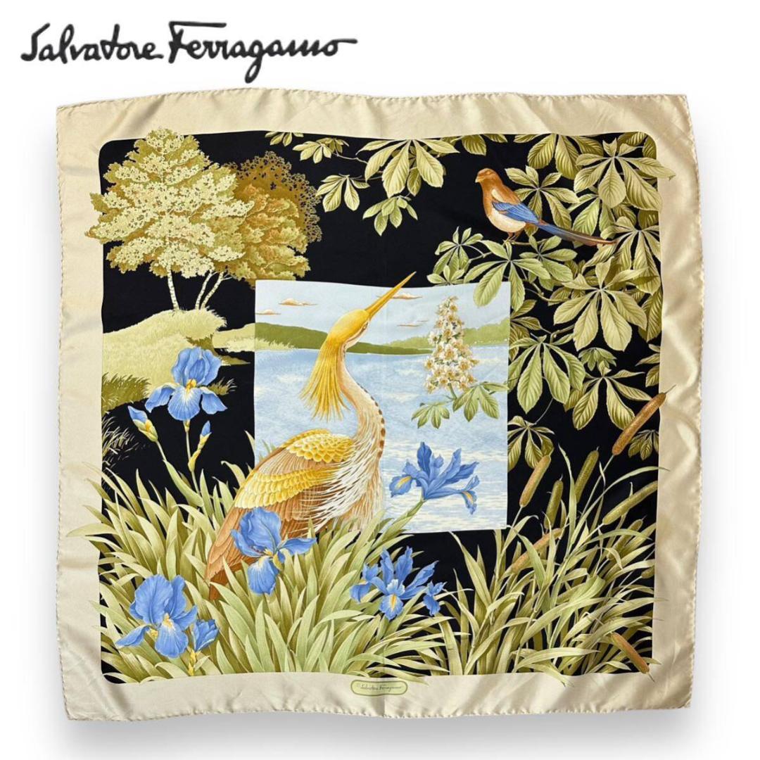 極美品】サルヴァトーレフェラガモ シルク 大判 スカーフ イタリア製
