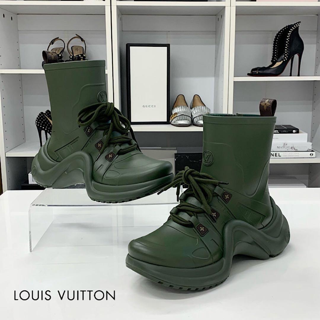 ヴィトン アークライトライン モノグラムフラワー LVサークルロゴ