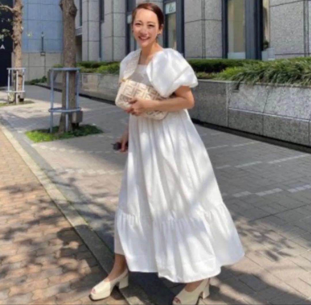 rosymonster スクエアネックボリュームワンピース - メルカリ