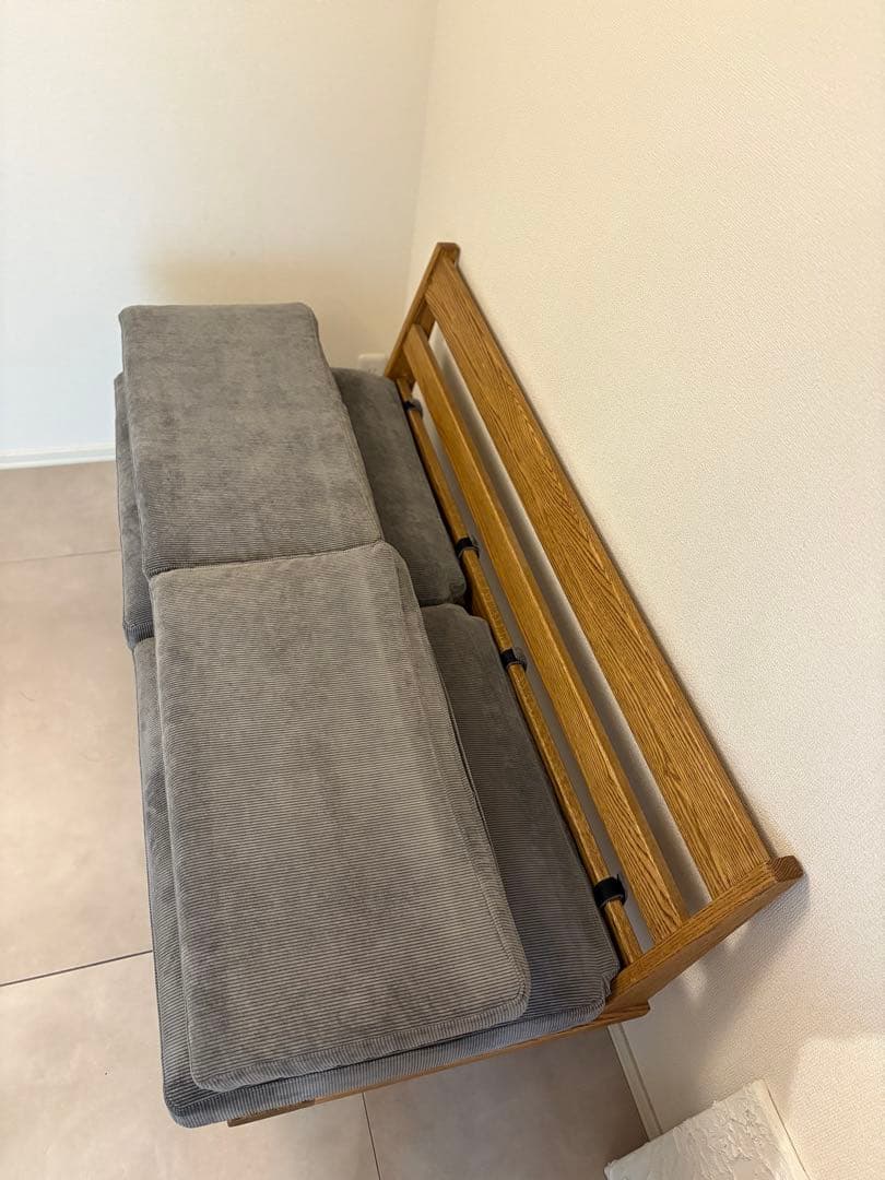 nakonakoさん【美品】MOMONATURAL NORDダイニングソファ - メルカリ