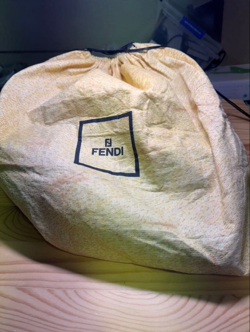 g1821 Fendi （フェンディ）ズッカ柄 バニティバッグ - メルカリ