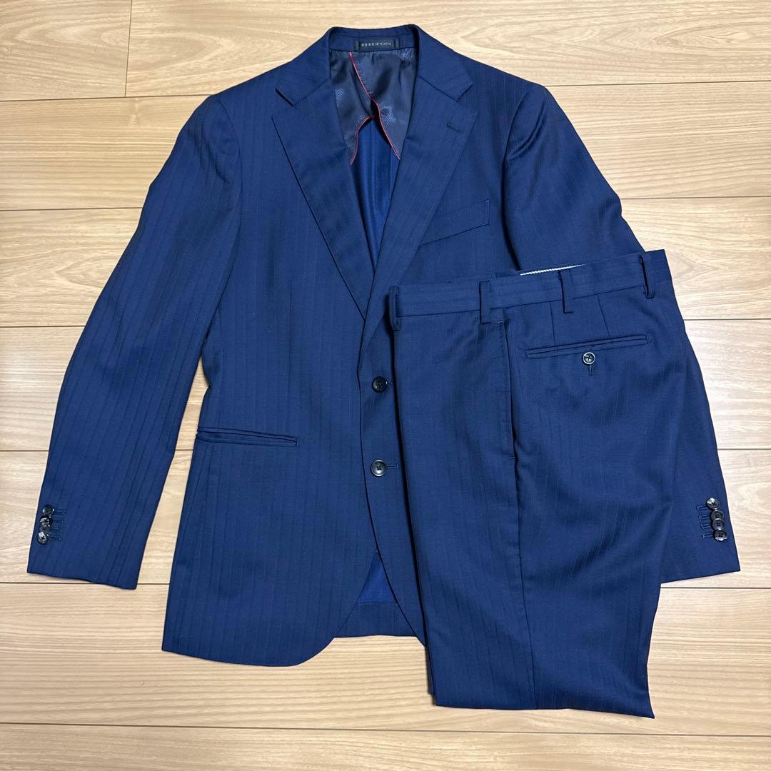 HILTON ネイビー ストライプ スーツ 洋服の青山 - メルカリ