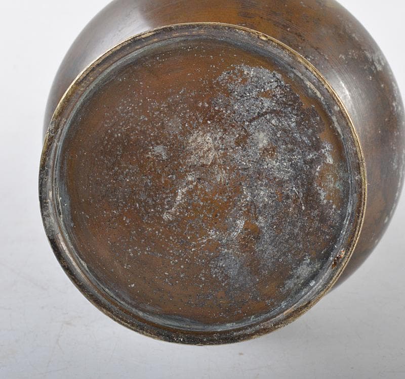 中国 古銅 饕餮文 長頸瓶 V R4312 - メルカリ