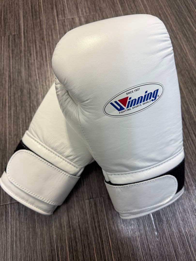 Winning ボクシンググローブ 14 oz ホワイト Winning（ウイニング） 受注生産 ボクシング グローブ マジックテープ