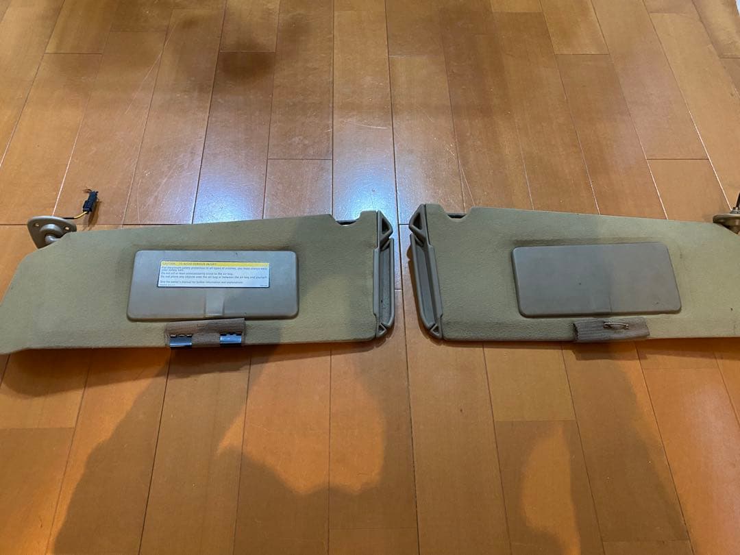 シボレー　タホ　サンバイザー　タン色　C/K サバーバン　C1500 92-99y タホ サバーバン C/Kトラック（C-1500・K-1500