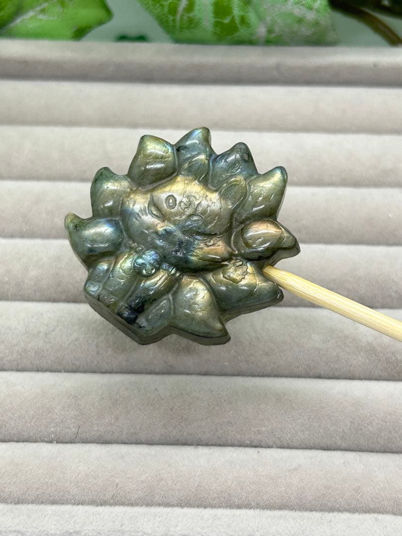 天然石ラブラドライト　きつねパーツ　No.1339 天然石ラブラドライト きつねパーツ No.1339 - メルカリ