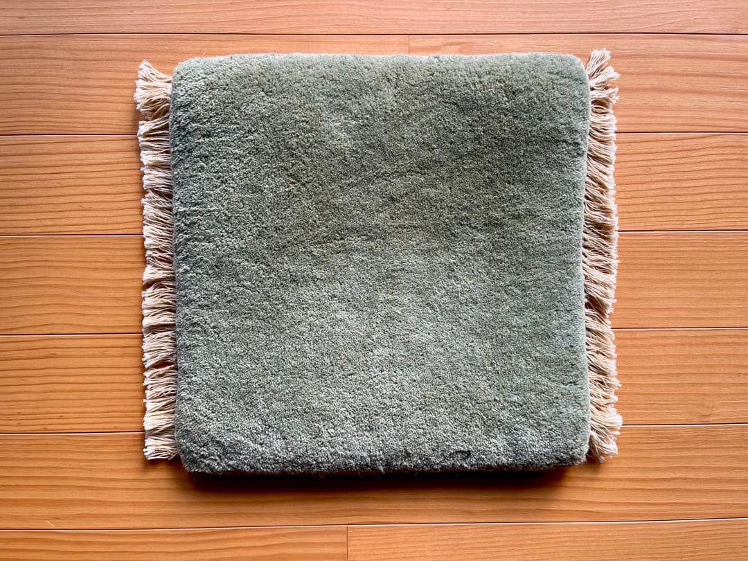 【未使用品】MUNI CARPETS チェアラグ　モスグリーン 2026年最新】Muni carpetの人気アイテム - メルカリ