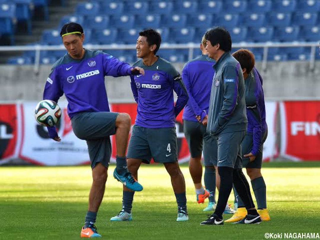 非売品】サンフレッチェ広島 2014年 ピステ 選手支給品 ナイロン