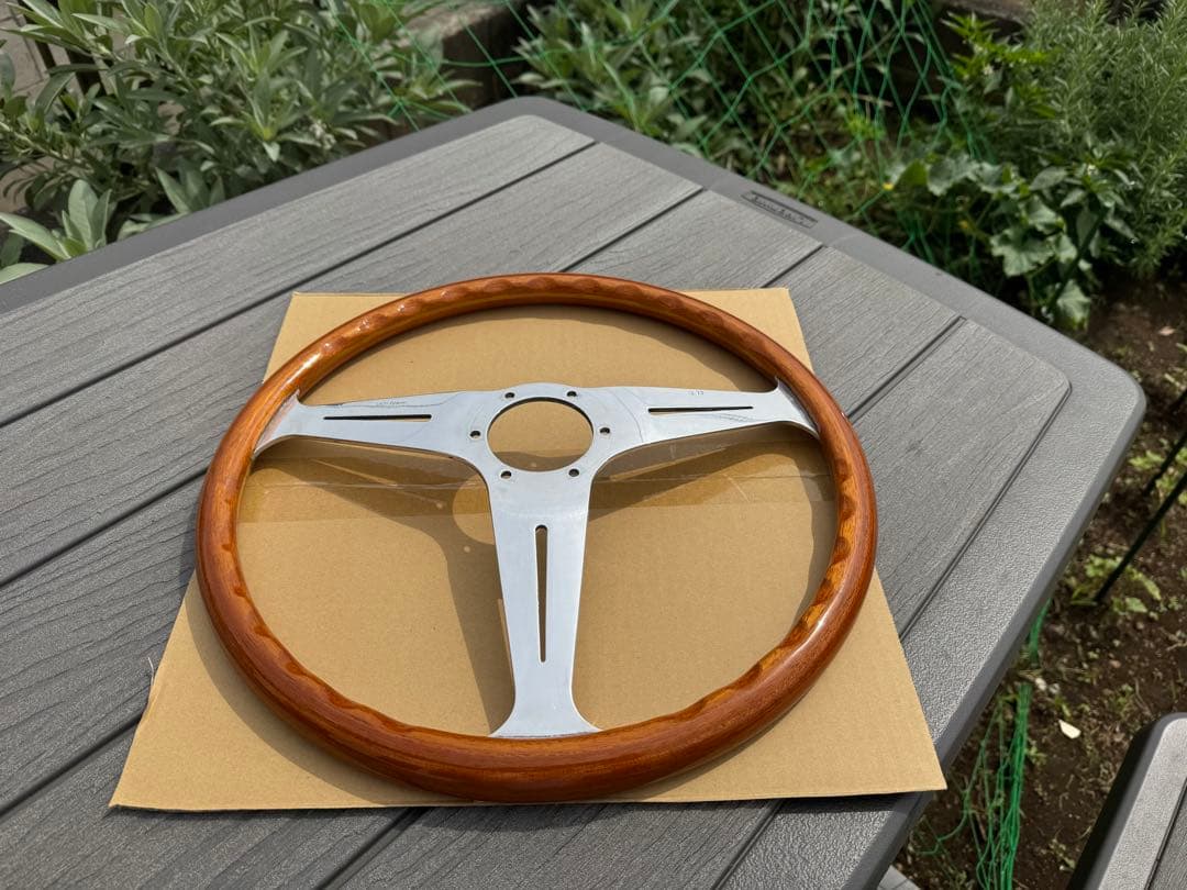 ゆ*ん様 ナルディ　ウッドステアリング　ハンドル ナルディ タイプ 高級 ウッド ステアリング 35パイ 本杢 : エス