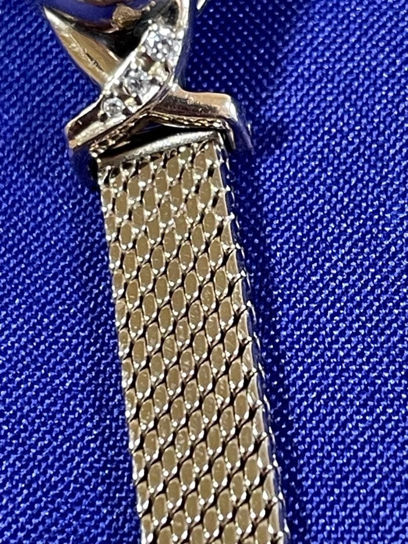 agete アガット オーバルフェイス ジュエリーウォッチ ダイヤ シェル