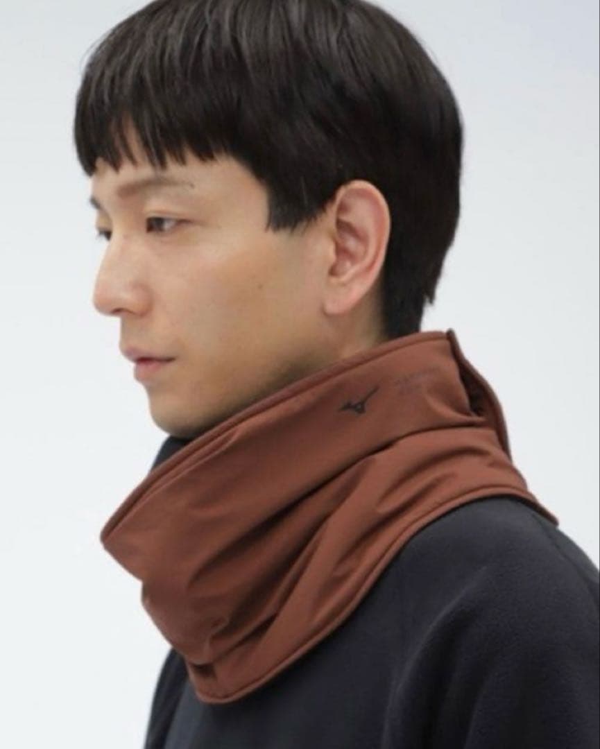 新品未使用タグ付 マーガレットハウエル×ミズノ ネックウォーマー