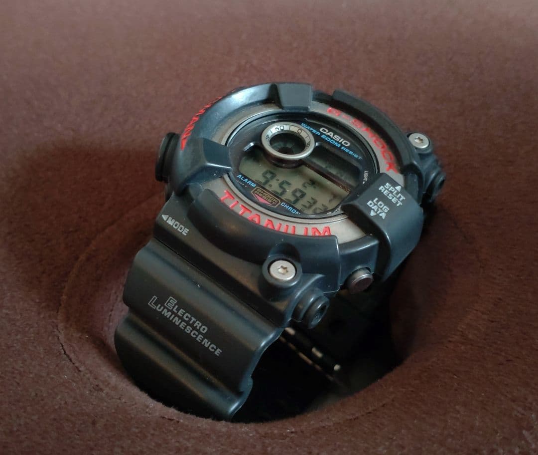 RY様 カシオ G-SHOCK DW-8200-1A フロッグマン チタニウム - メルカリ