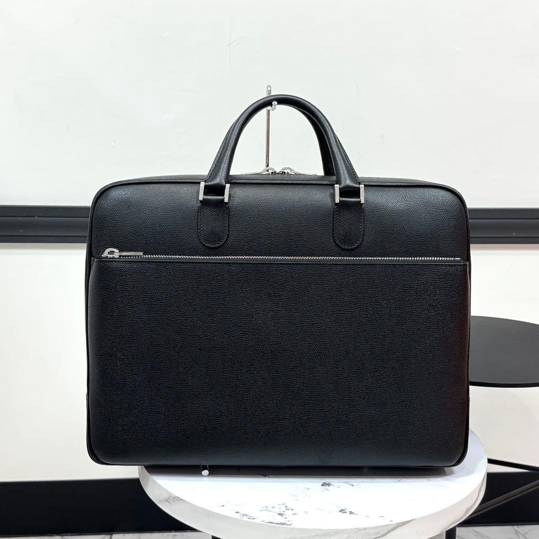 新品未使用 ヴァレクストラ ダブルハンドル ブリーフケース ブラック