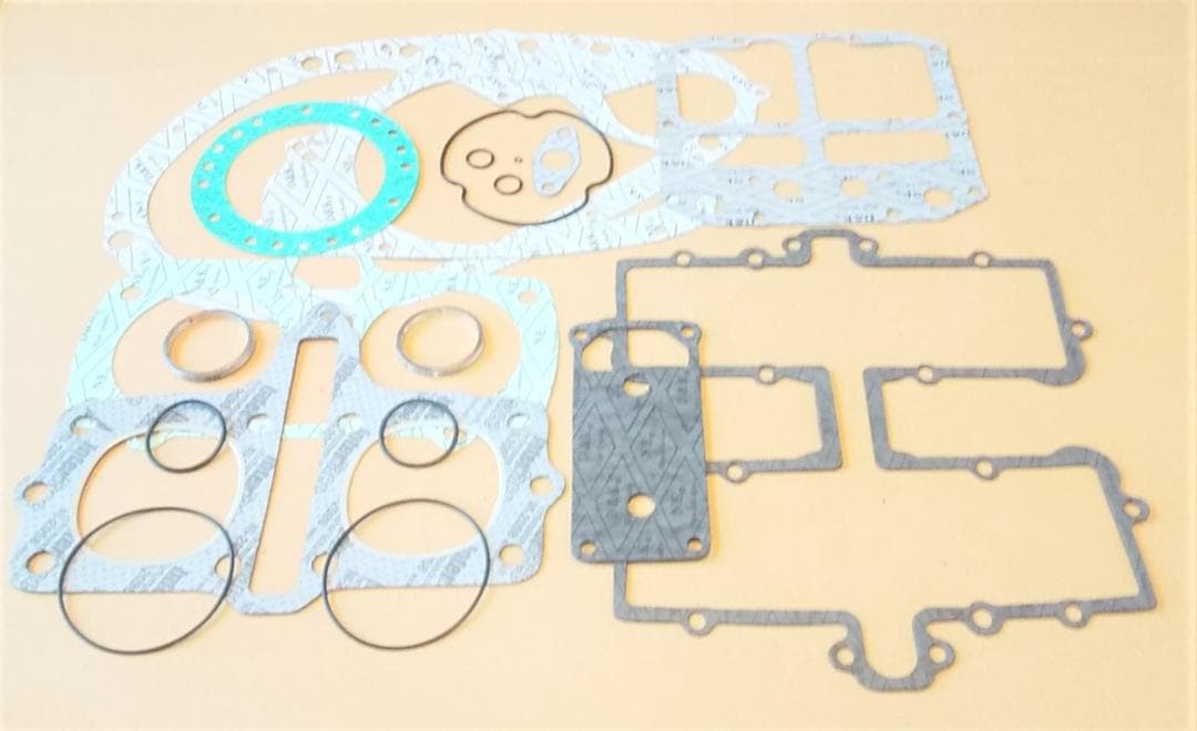 スズキ GSX400E エンジンガスケットセット 11173-44210 相当品