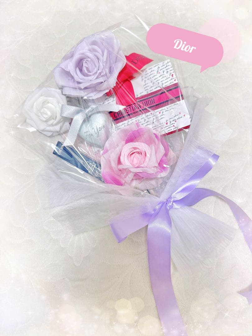 コスメブーケ【Dior】展示品｜誕生日/結婚式/卒業式 - メルカリ