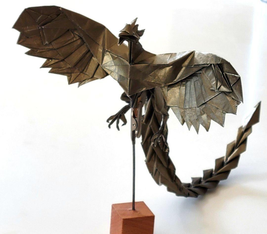 そらたん様専用折り紙作品3点おまとめ( 銀ドラゴン・赤ドラゴン・金