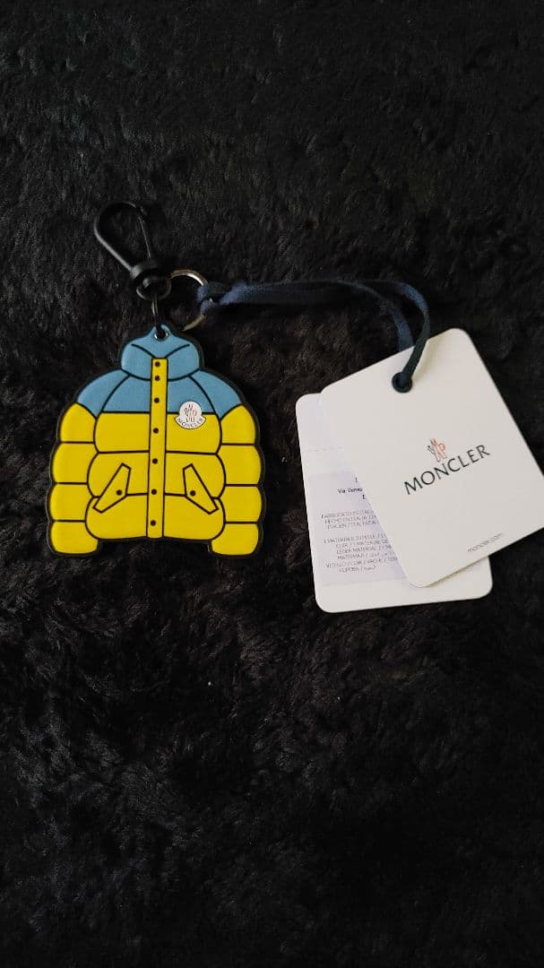 新品‼️MONCLER JACKET KEY RING ダウン キーホルダー MONCLER（モンクレール） キーリング KEY RING 6F00003 6F00007 M2489