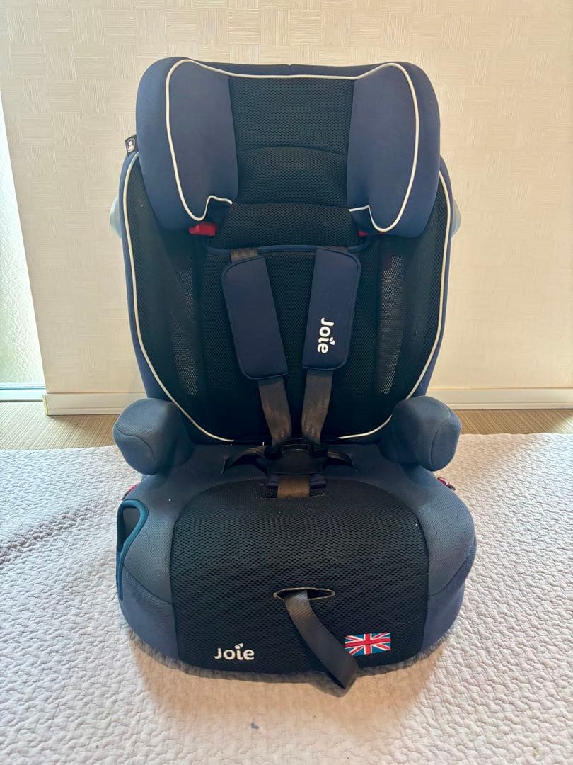 カトージ Joie ジュニアシート elevate ネイビー - メルカリ