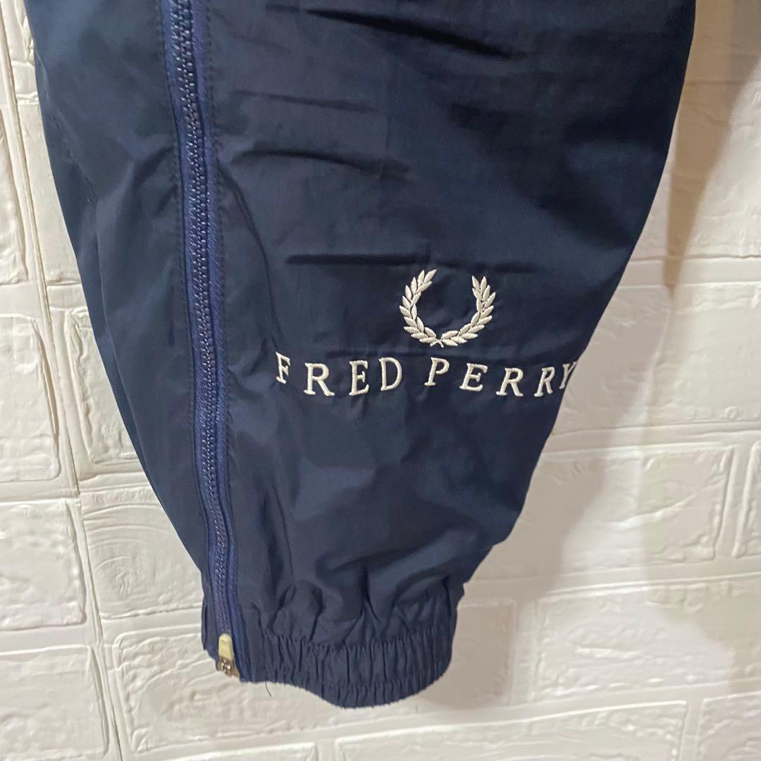フレッドペリー 90s日本製 セットアップナイロンジャケット 総刺繍ロゴ