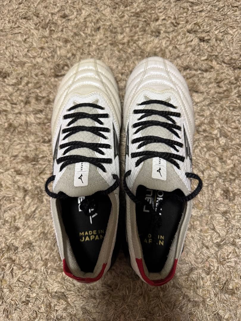 ミズノモレリアneo4βサッカーシューズ 24cm ミズノ モレリア ネオ IV β JAPAN P1GA2540 (サッカースパイク) 価格