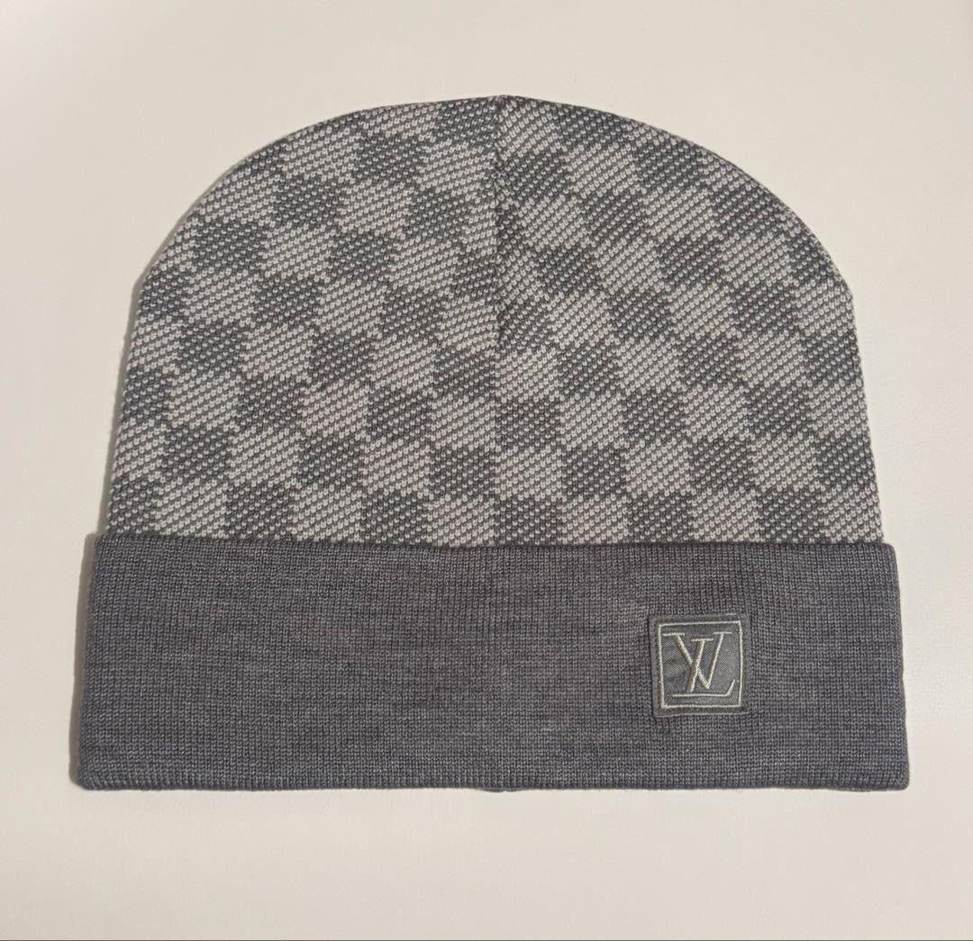 Louis Vuitton ビーニー グレー - メルカリ