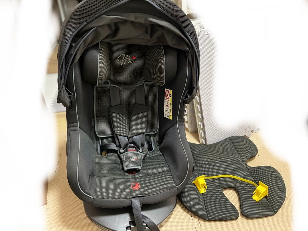 チャイルドシート マムズキャリー ターンレジェ FIX - メルカリ