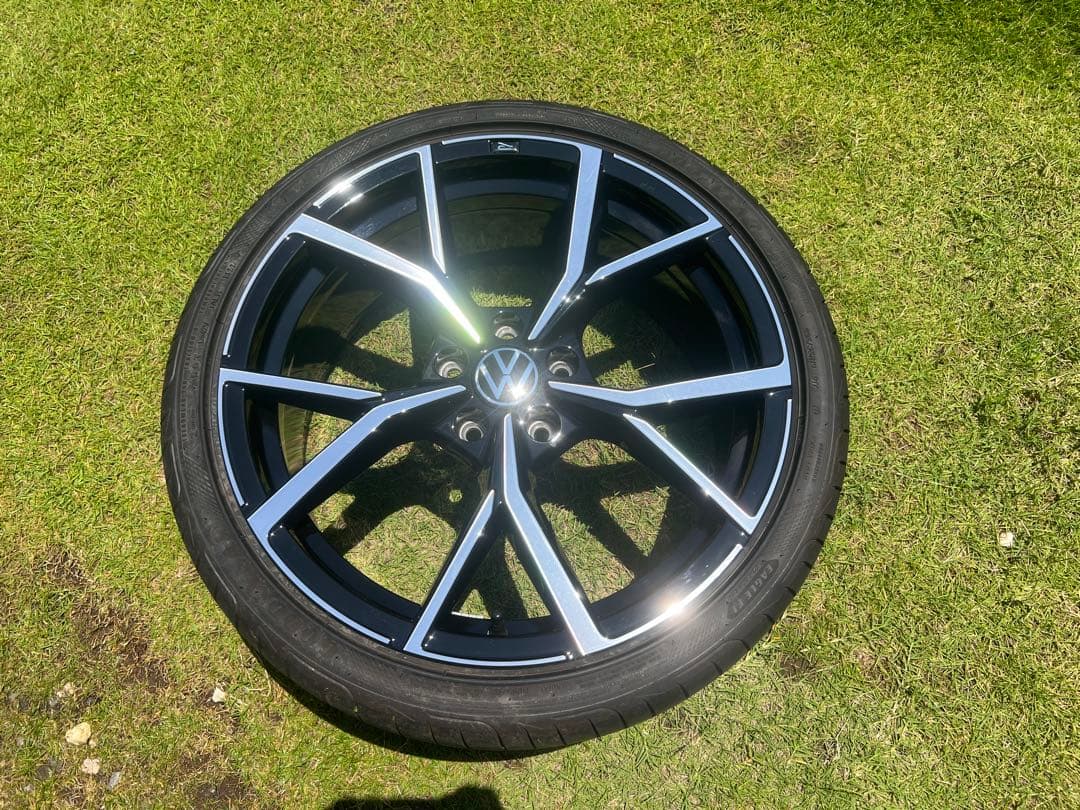 フォルクスワーゲン VW ゴルフ8GTI 純正ホイール Estoril - メルカリ