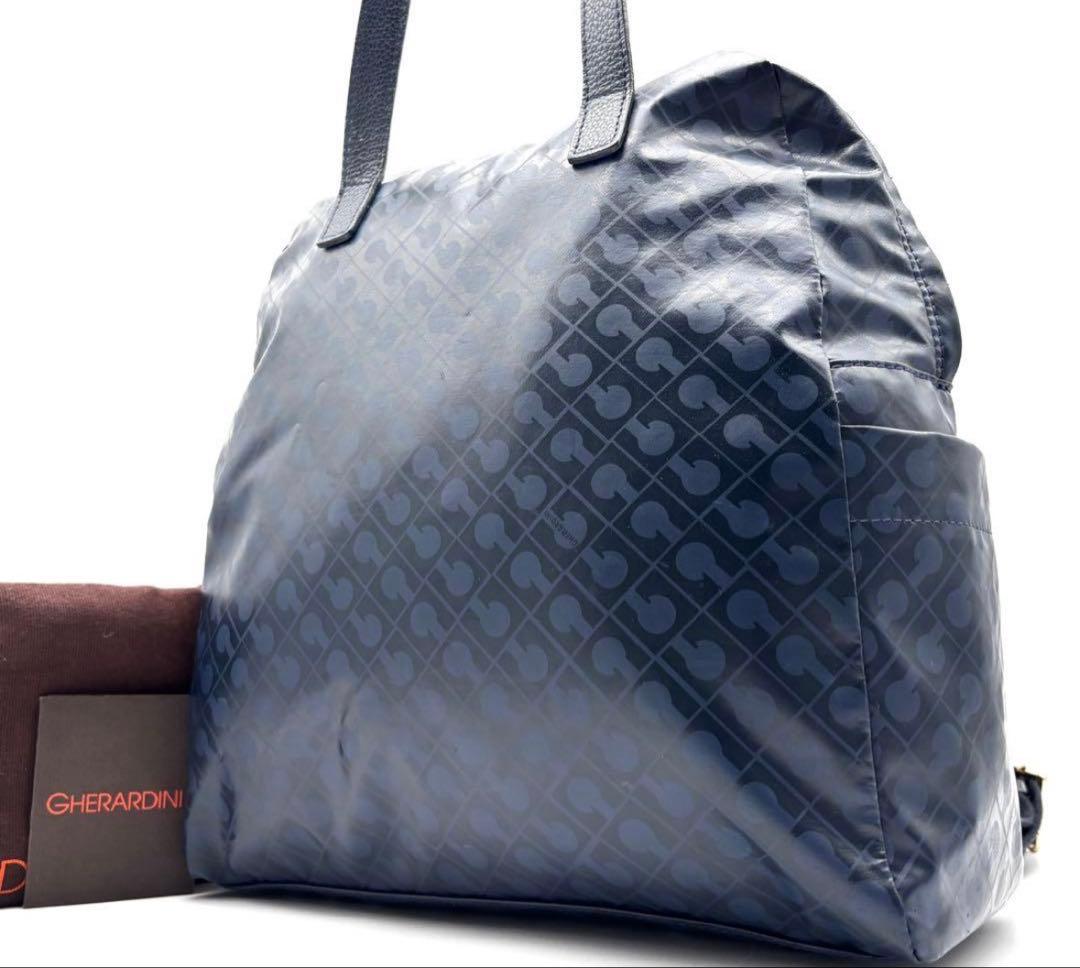 美品 ゲラルディーニ ソフティ 2way ハンドバッグ リュック 総柄