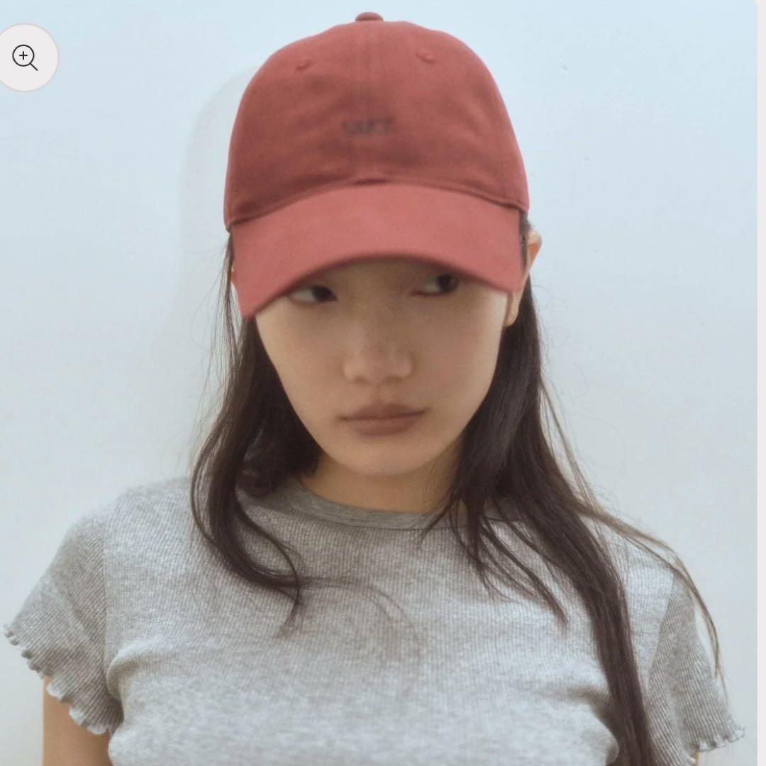 vakt. バーガンディ ベースボールキャップ バクト シシクイ - メルカリ