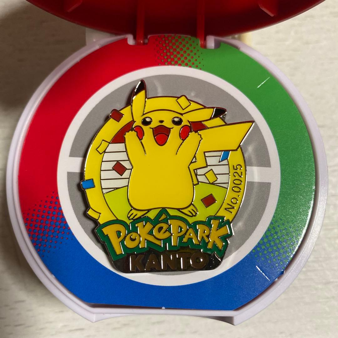 ポケパークカントー ピンズ ピンバッジ ピカチュウ - メルカリ