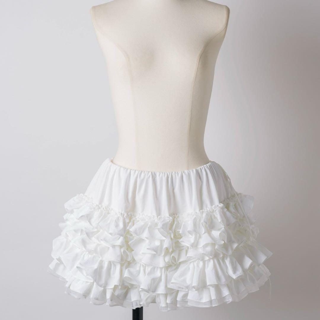 LA BELLE ETUDE マルチウェイティアードミニスカート J1U by LA BELLE ETUDE（ジユウバイラベルエチュード）の「マルチ