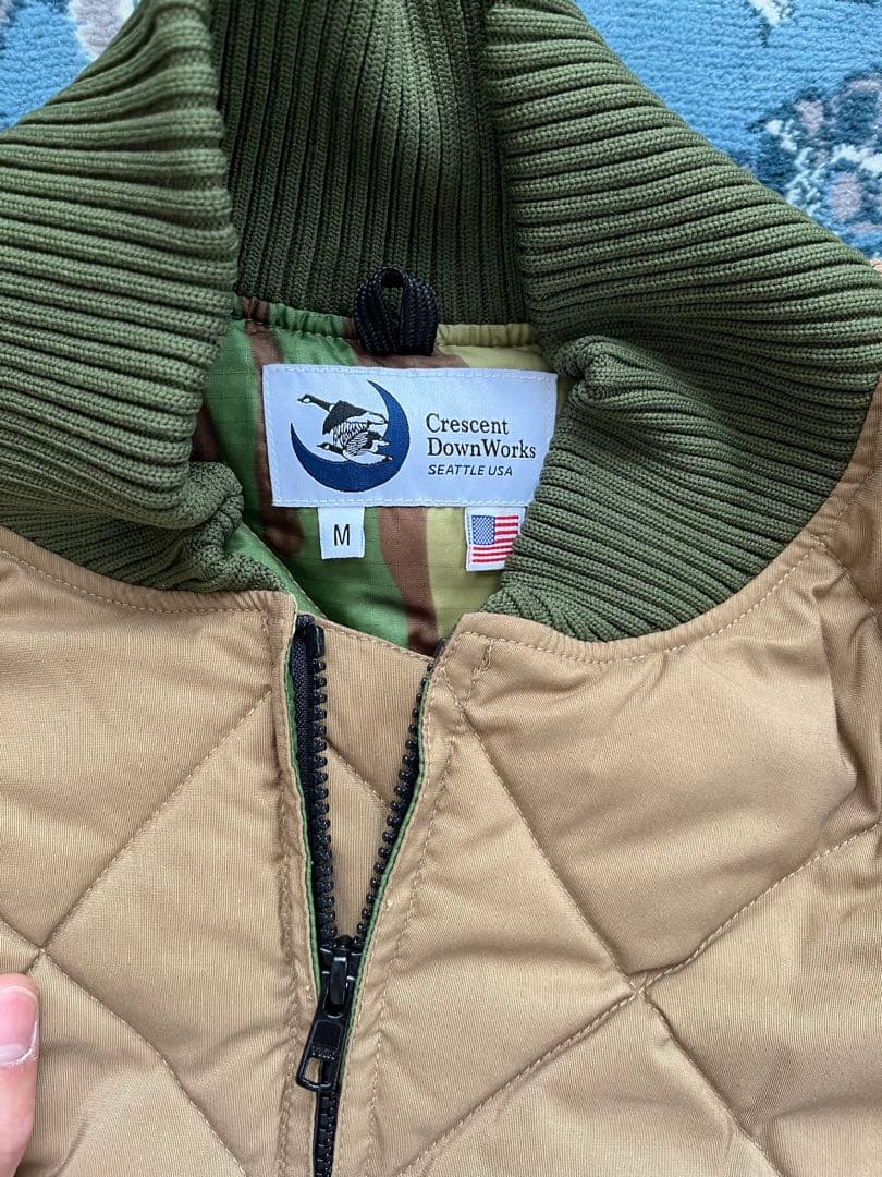 Crescent DownWorks キルティングジャケット M ベージュ