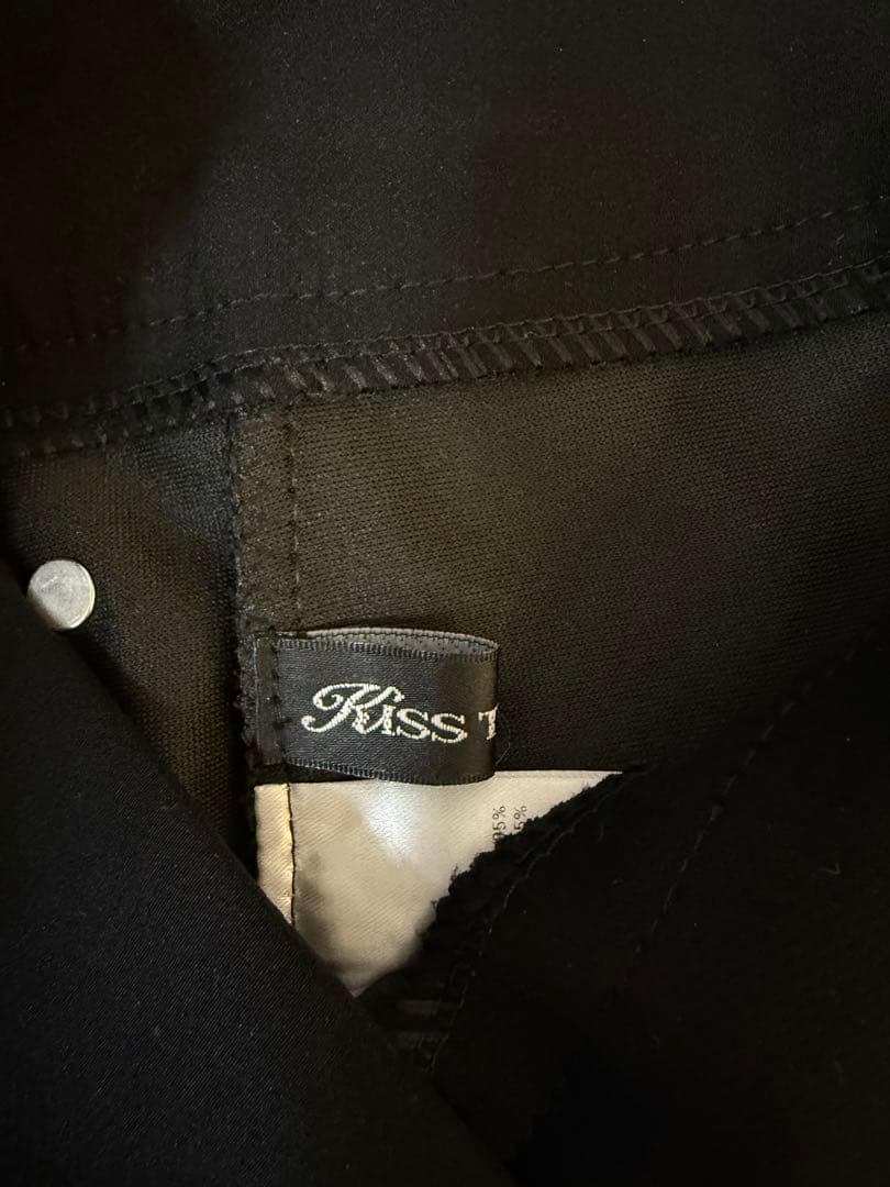 KISS THE CLUB スタッズ付き黒ショートパンツ - メルカリ